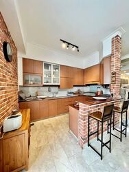 Holland Grove Road (D10), Terrace #570830951